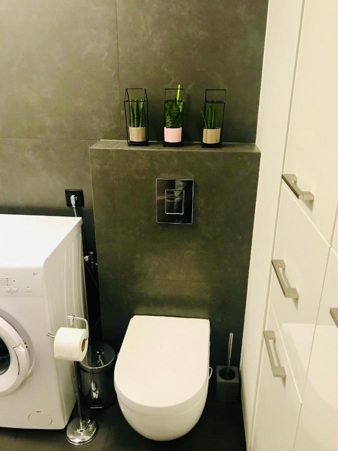 Apartamenty Teatralne กอร์ซุฟเวียลคอปอลสกี ภายนอก รูปภาพ