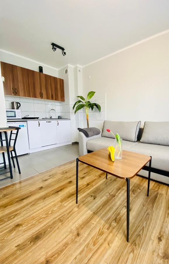 Apartamenty Teatralne กอร์ซุฟเวียลคอปอลสกี ภายนอก รูปภาพ